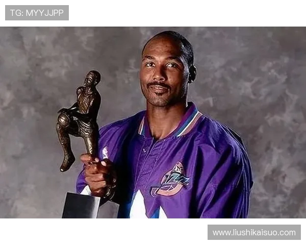 卡尔·马龙传奇生涯回顾:从火箭到爵士的篮球巨星之路